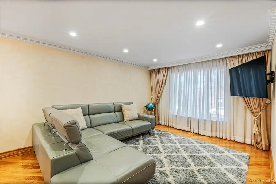 137-66 70th Road, Flushing, NY 11367 - #3