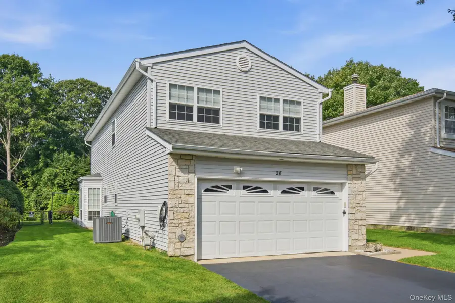 28 Colony Drive, Holbrook, NY 11741 - #3