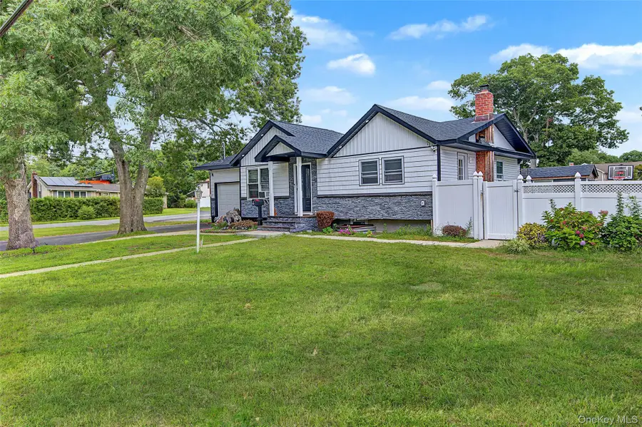 1085 Bay Shore Avenue, Bay Shore, NY 11706 - #2