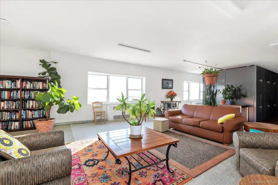 370 W Broadway #5K, Long Beach, NY 11561 - #3