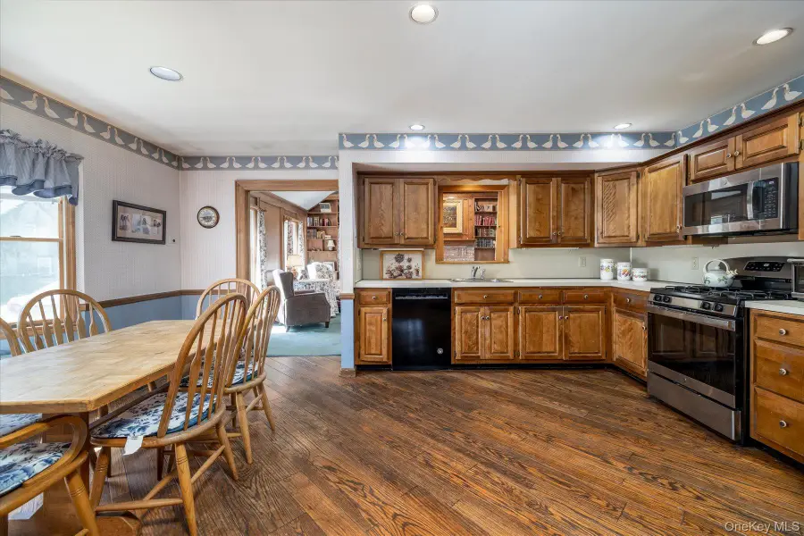 38 Fern Street, Floral Park, NY 11001 - #3