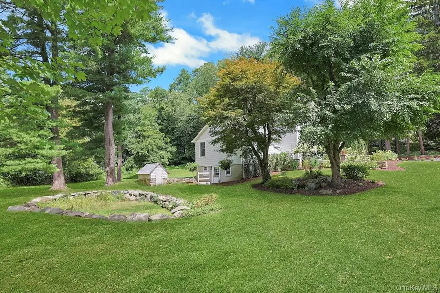 8 Rosehill Drive, Armonk, NY 10504 - #3