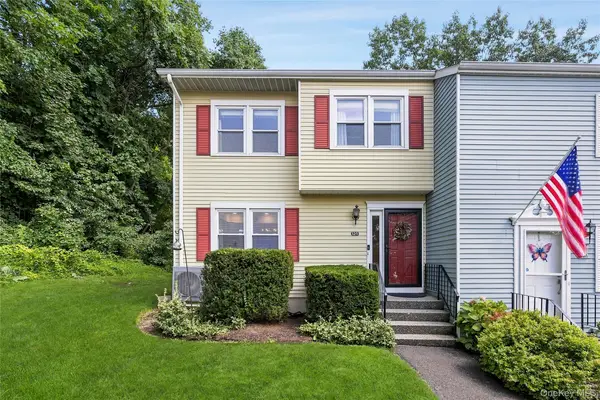 55 Mill Plain Road #12-1, Danbury, CT 06811