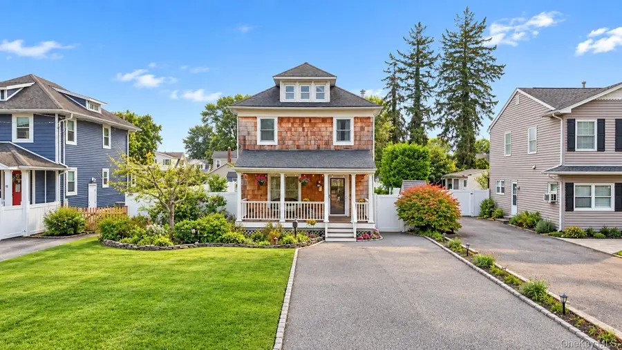 52 Lee Avenue, Patchogue, NY 11772 - #2