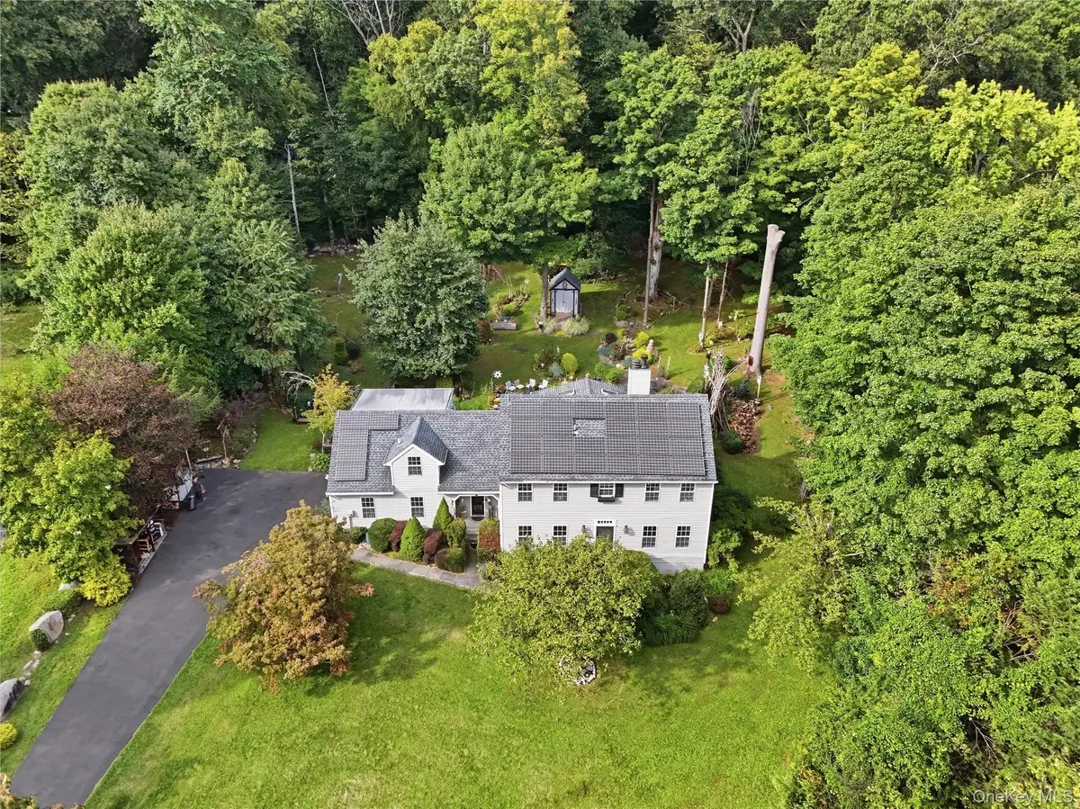 40 Apple Hill Drive, Cortlandt Manor, NY 10567 - #1