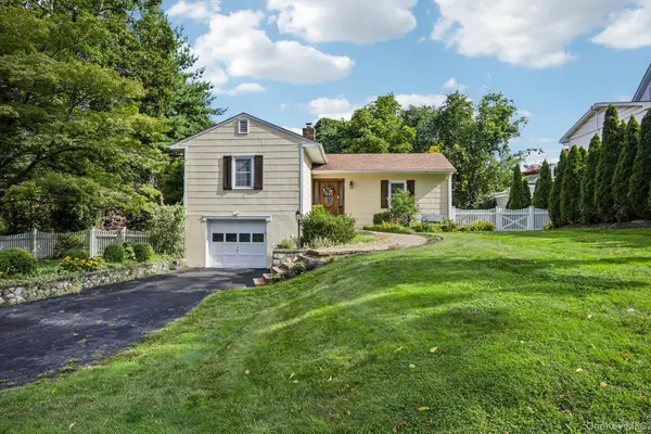 1 Brentwood Drive, Pleasantville, NY 10570