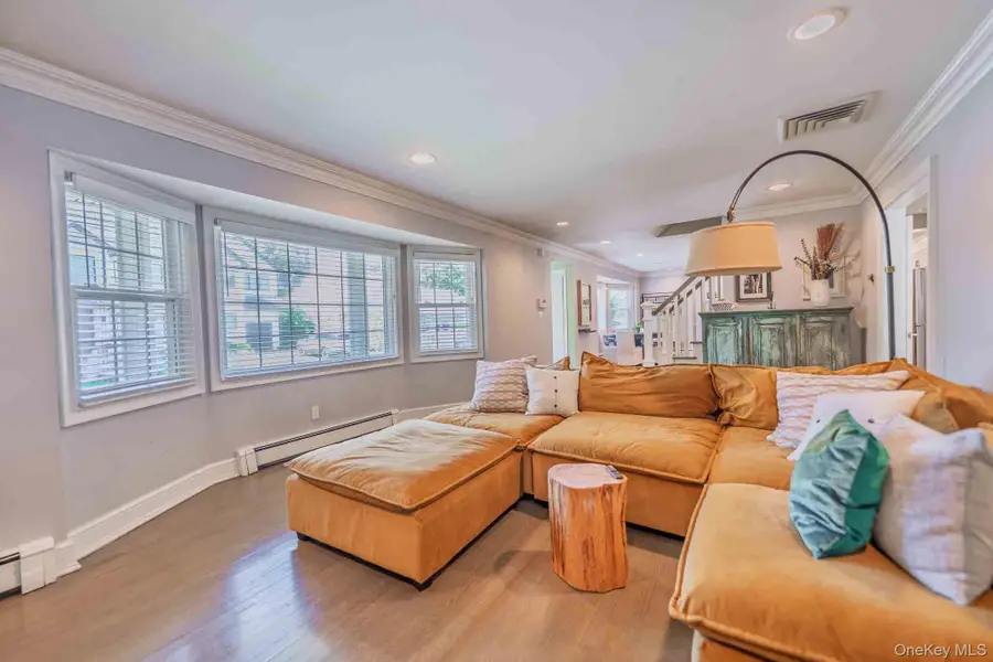 2 Ike Place, Woodmere, NY 11598 - #3