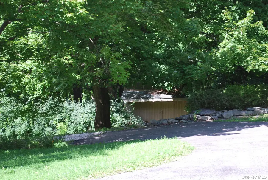 7 Abbey Road, Warwick, NY 10990 - #3