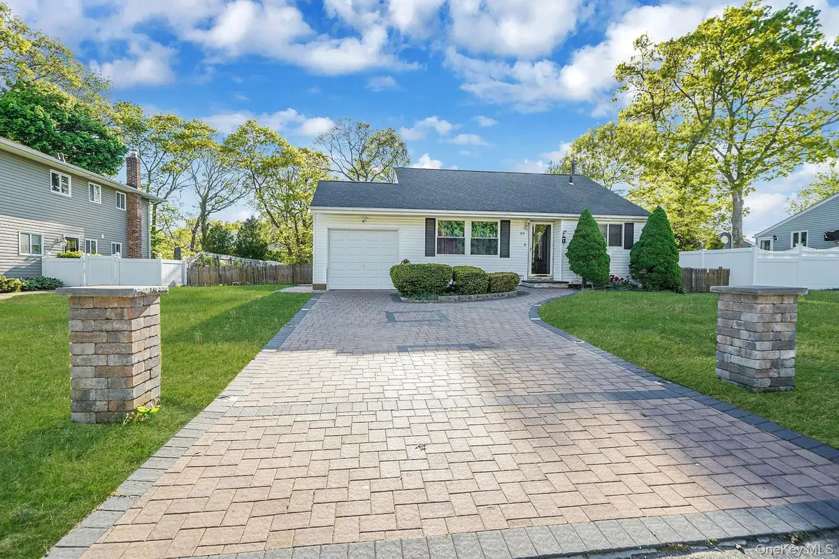 39 Superior Street, Port Jefferson Station, NY 11776 - #1