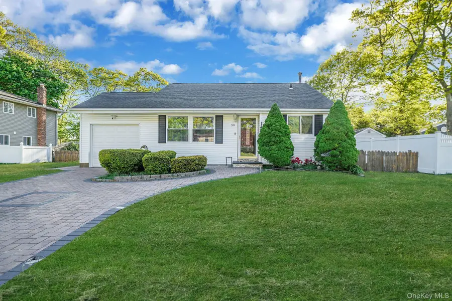 39 Superior Street, Port Jefferson Station, NY 11776 - #3