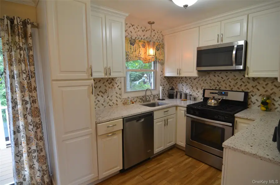 13 Lenox Court #911, Suffern, NY 10901 - #3