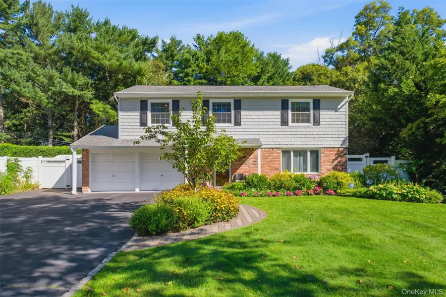 17 White Cliff Lane, Nesconset, NY 11767 - #3