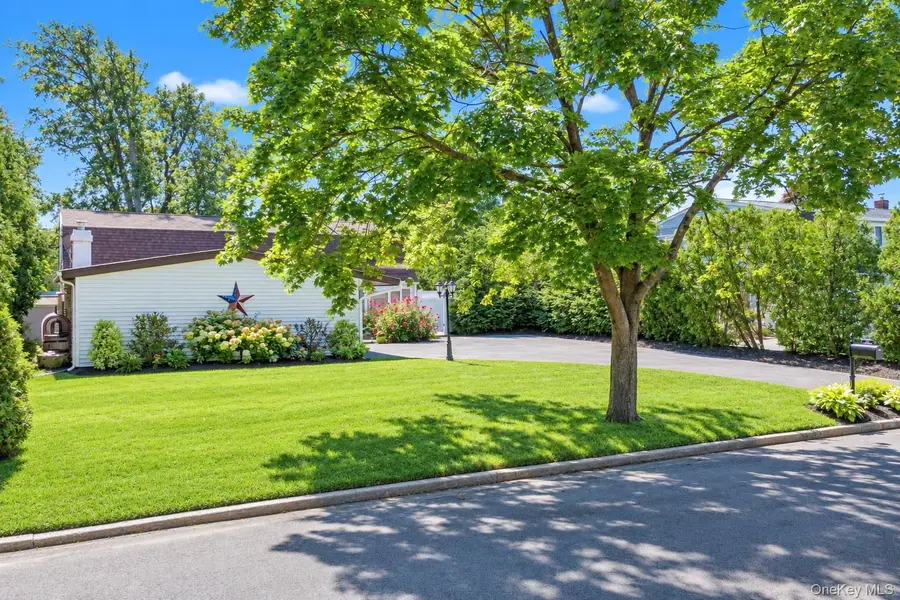 26 All Points Terrace, Holbrook, NY 11741 - #2