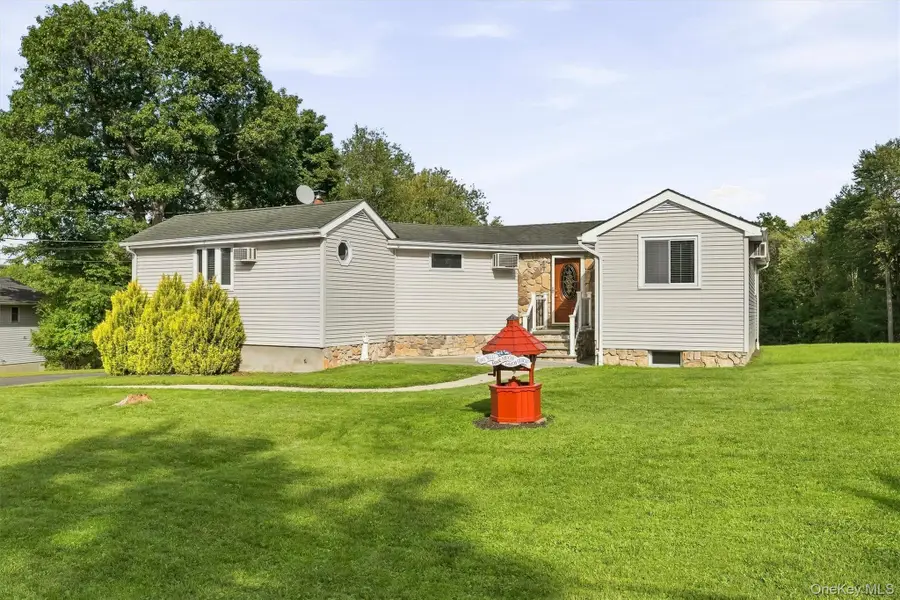 48 Lake Side Drive, New Windsor, NY 12553 - #2