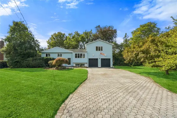 5 Lansing Lane, East Northport, NY 11731