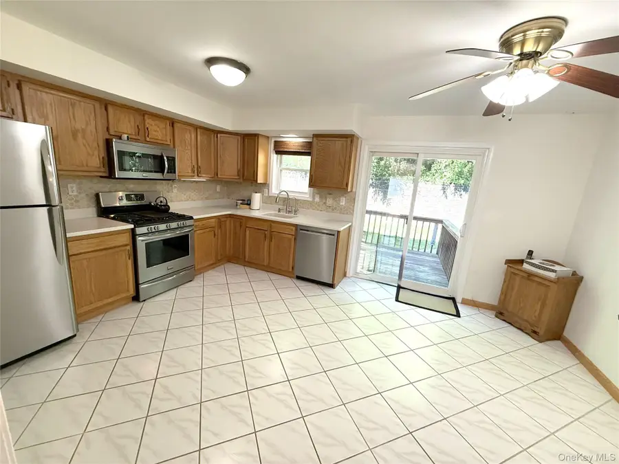56 Foltim Way, Congers, NY 10920 - #2