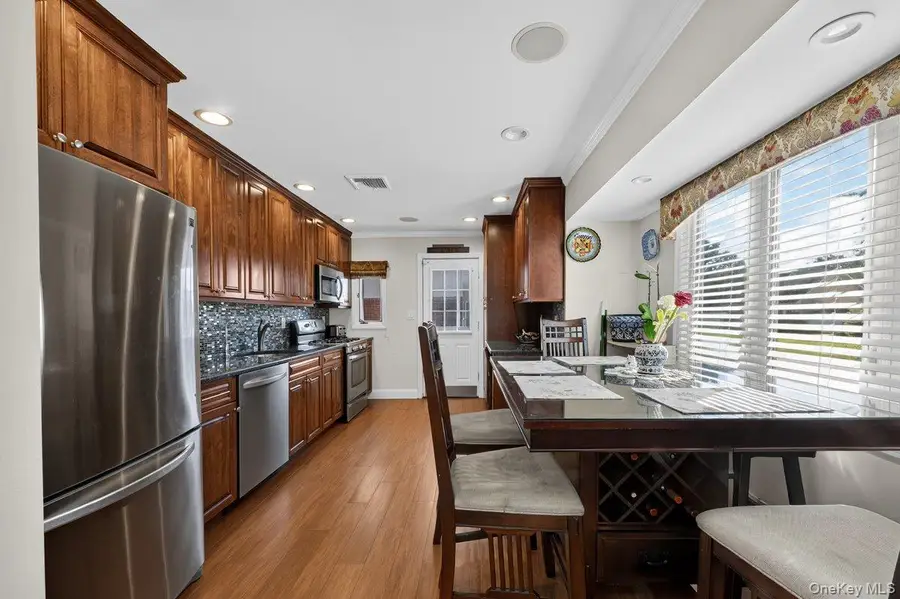 53 Burlington Avenue, Deer Park, NY 11729 - #3