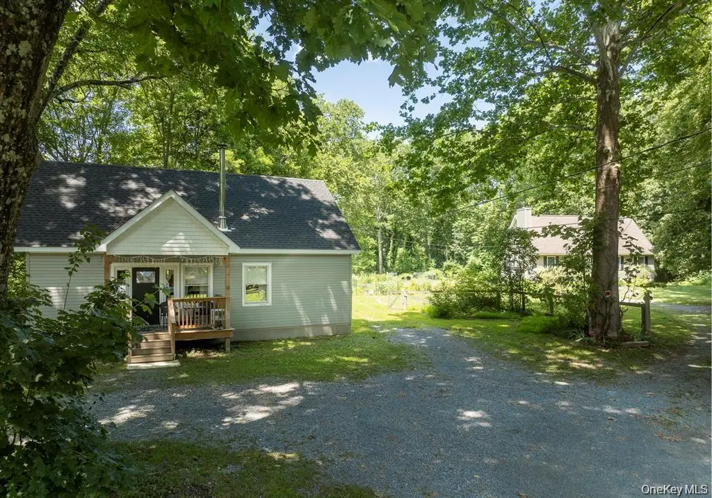 13-14 Creekside Place, Pleasant Valley, NY 12569 - #1