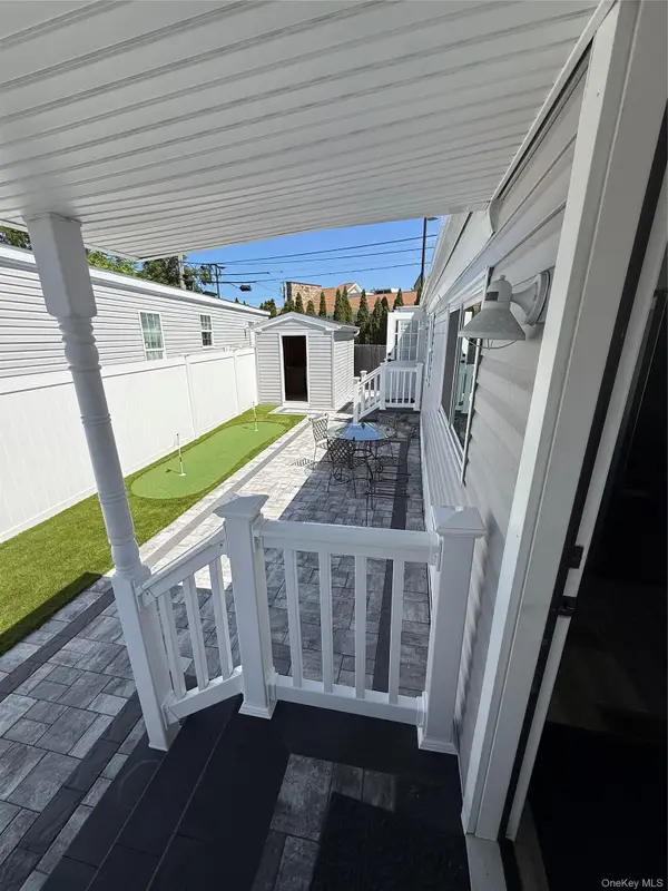 150 Main Street #1, Islip, NY 11751
