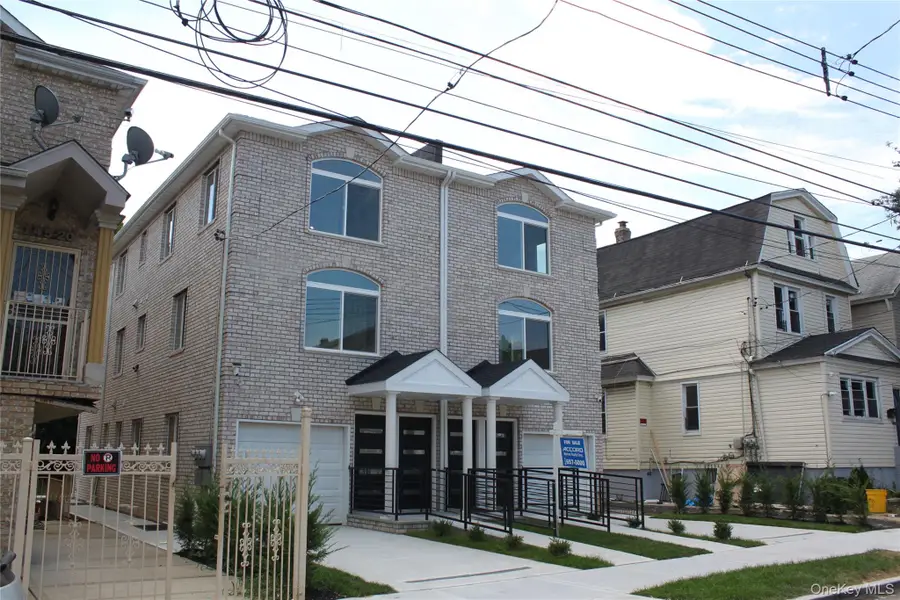 14516 106th Avenue, Jamaica, NY 11435 - #2