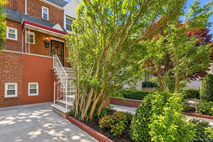 2145 Muliner Avenue, Bronx, NY 10462 - #2