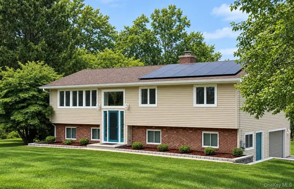 10 Karen Drive, Monroe, NY 10950
