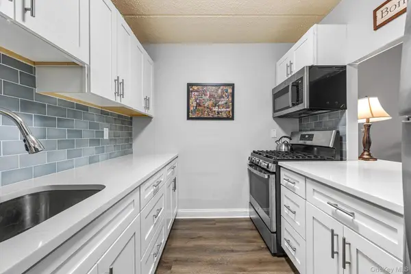 1 Consulate Drive #2H, Tuckahoe, NY 10707