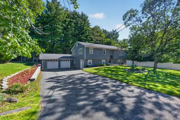 11 Amy Lane, Middletown, NY 10941
