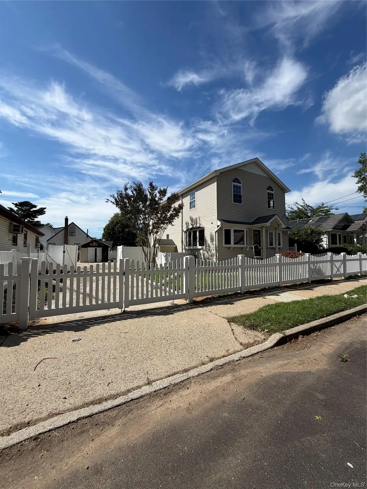 568 Park Avenue, West Hempstead, NY 11552 - #1