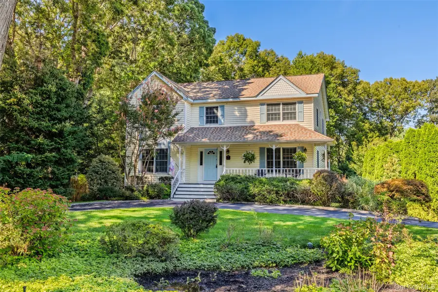 7 Holly Lane, Port Jefferson, NY 11777 - #2