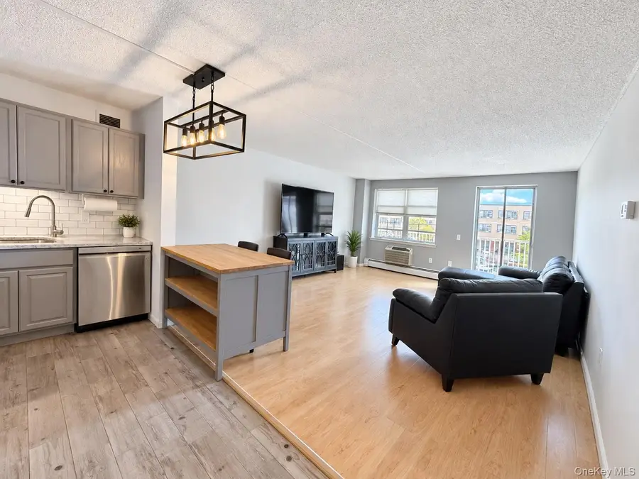 260 Beach 81st Street #3D, Rockaway Beach, NY 11693 - #2