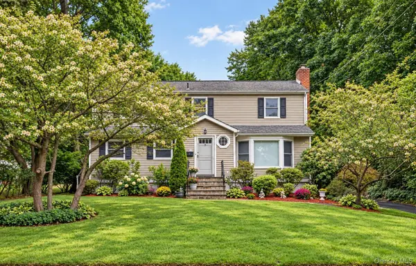 9 Verne Place, Hartsdale, NY 10530