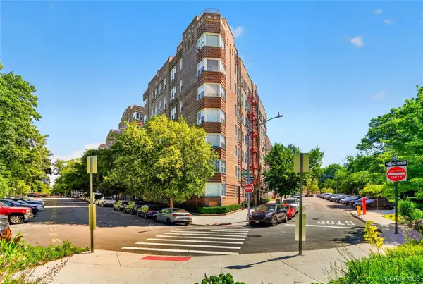601 Pelham Parkway N #315, Bronx, NY 10467
