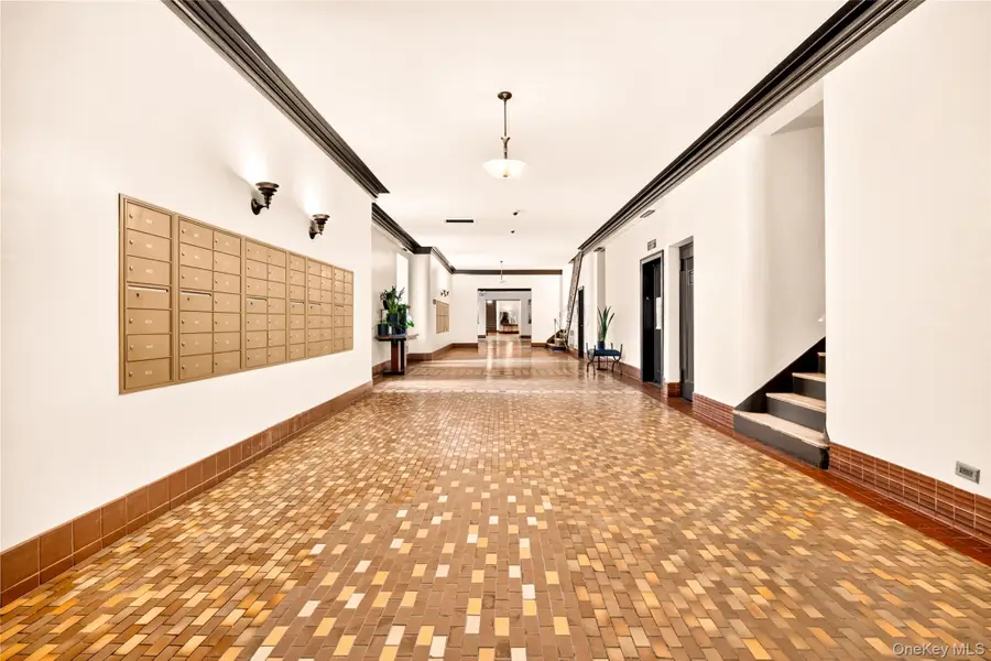 601 Pelham Parkway N #315, Bronx, NY 10467 - #3