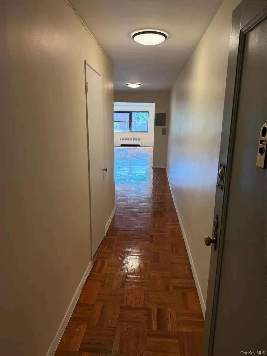 25 Shady Glen Court #3B, New Rochelle, NY 10805 - #3