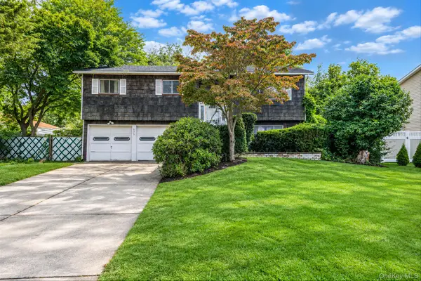 575 Freeman Avenue, Brentwood, NY 11717