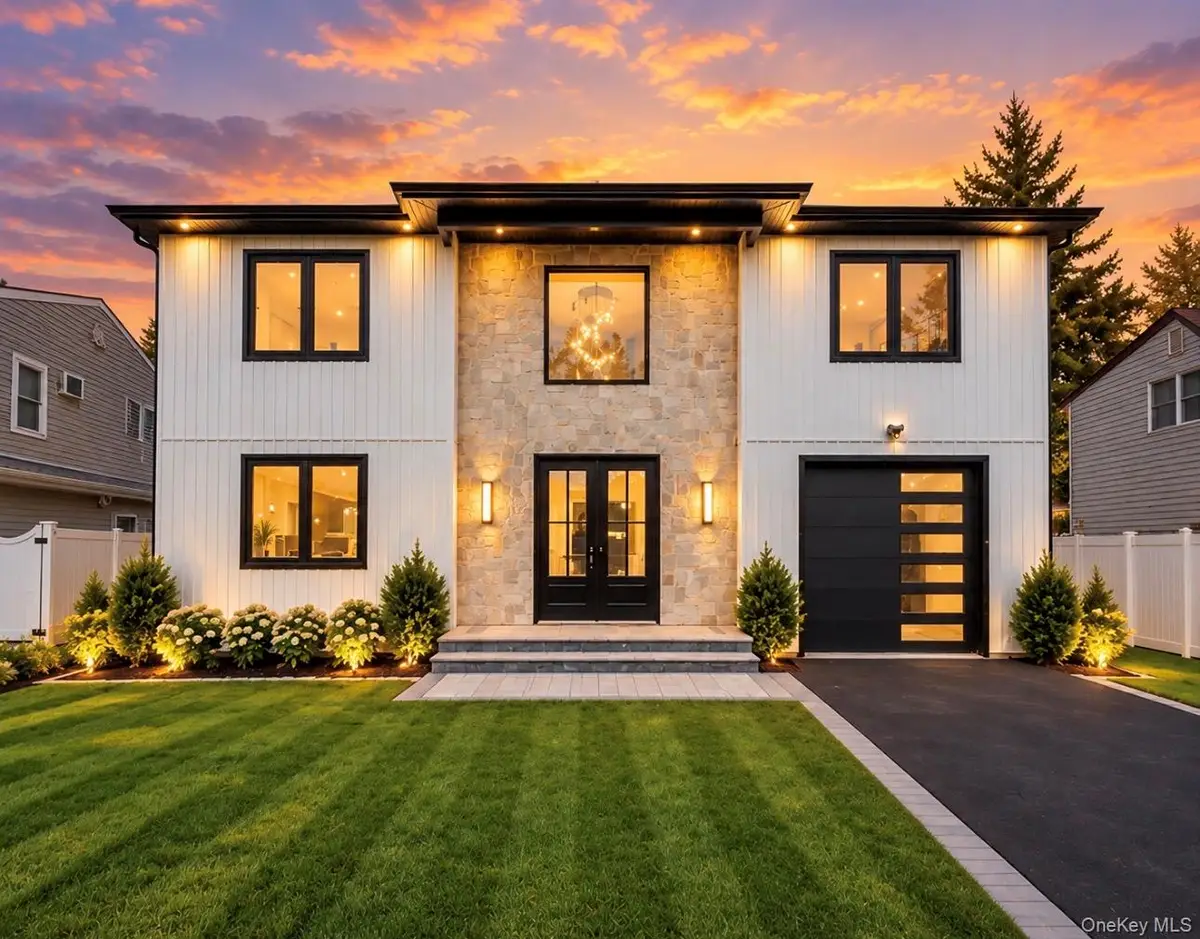 93 Stone, Levittown, NY 11756 - #1