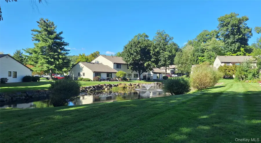 52 Jefferson Oval #A, Yorktown Heights, NY 10598 - #2