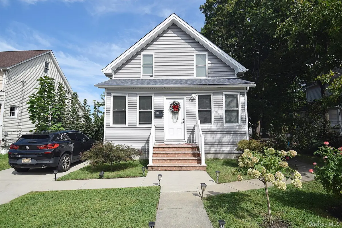 17 Maple Avenue, Port Jefferson Station, NY 11776 - #1