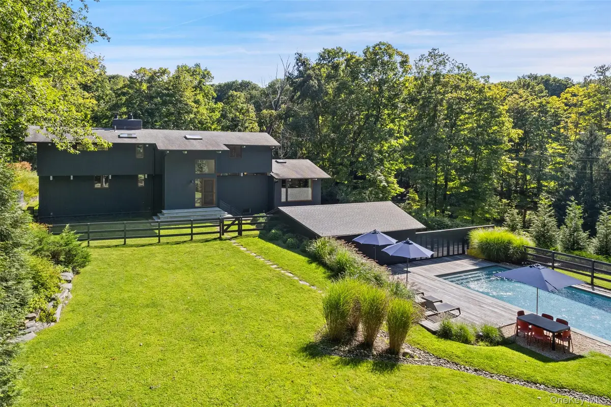 21 Black Spring Road, Pound Ridge, NY 10576 - #1