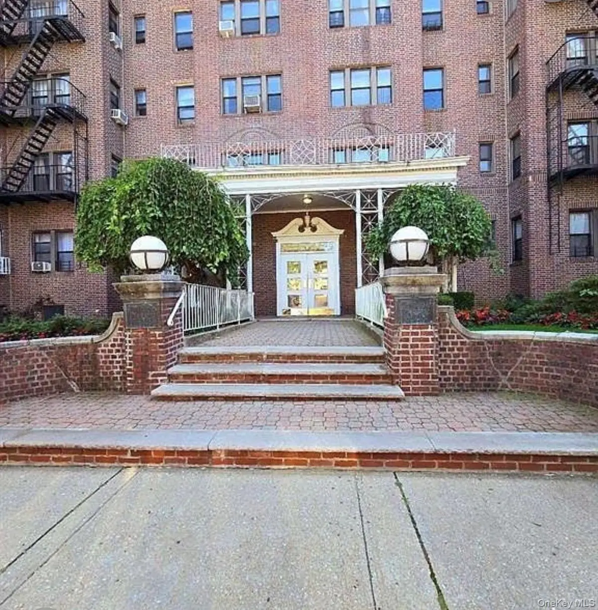 17040 Highland Avenue #106, Jamaica, NY 11432 - #1