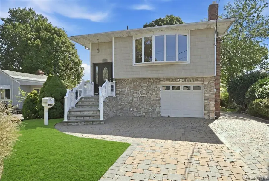 6 Adam Road W, Massapequa, NY 11758 - #3