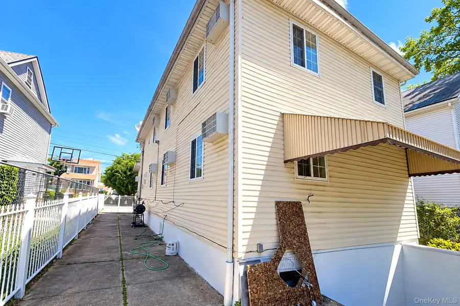 218-42 140th Avenue, Springfield Gardens, NY 11413 - #2
