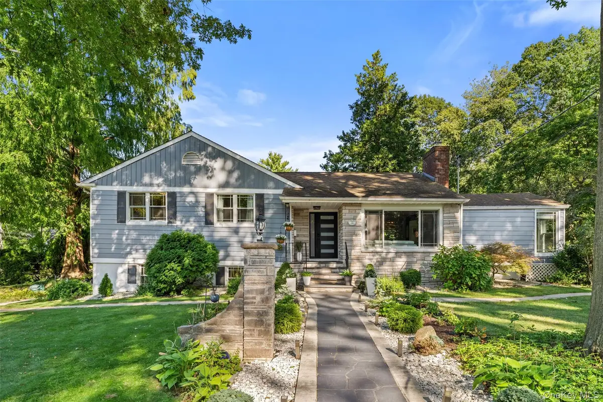 12 Longspur Road, Yonkers, NY 10701 - #1