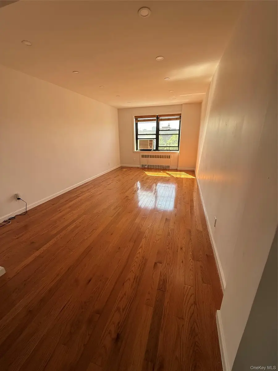 139-10 28th Road #6A, Flushing, NY 11354 - #2