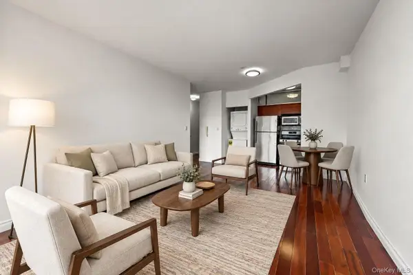 30-85 Vernon Boulevard #6E, Astoria, NY 11102