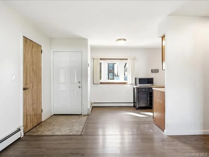 11 Hoover Lane, Bethpage, NY 11714 - #3