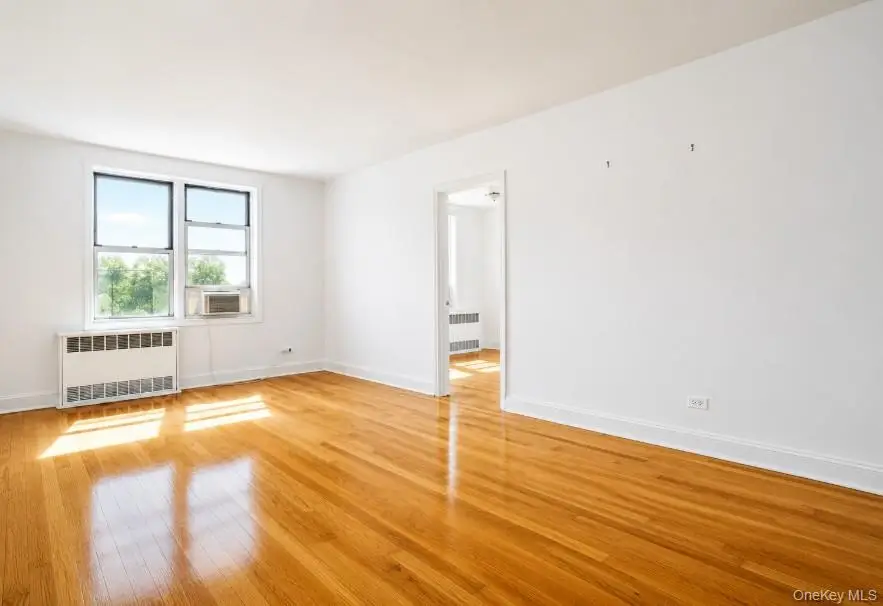 6345 Saunders Street #3E, Rego Park, NY 11374 - #2