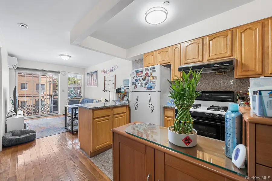 139-39 35th Avenue #3E, Flushing, NY 11354 - #3