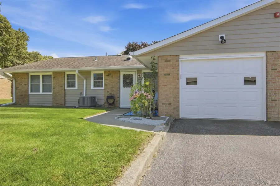 299 Cardiff Court #B, Ridge, NY 11961 - #2
